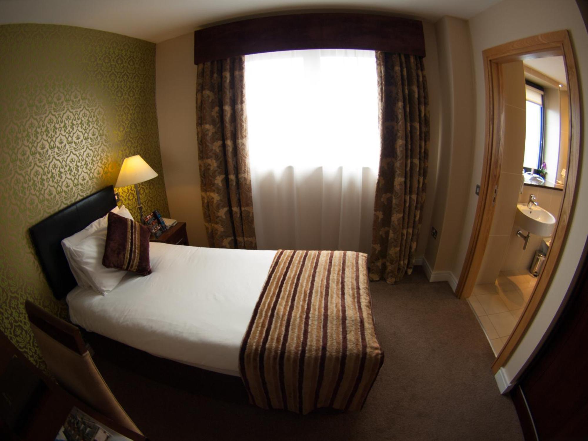George Limerick Hotel Номер фото